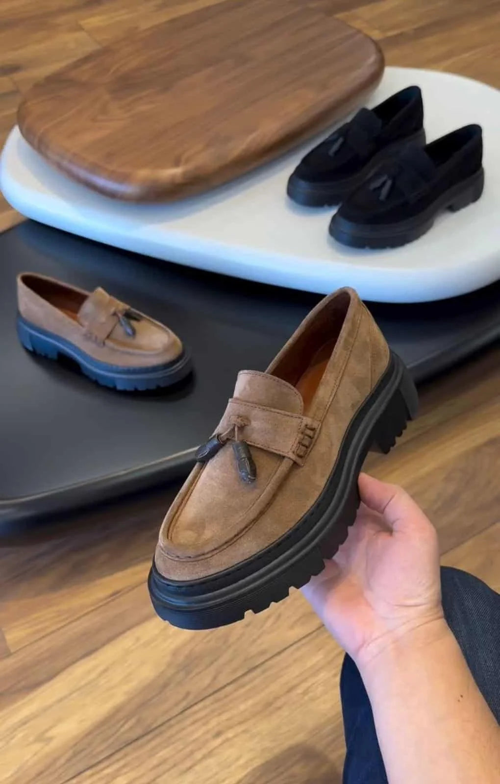 Chaussure New 10 Daim