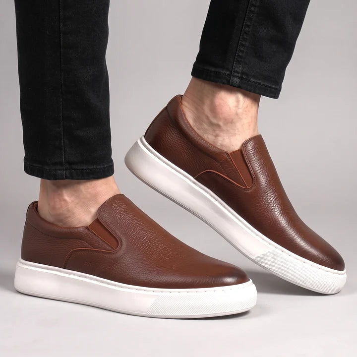 Chaussure en Cuir Grainé Tres Confortable